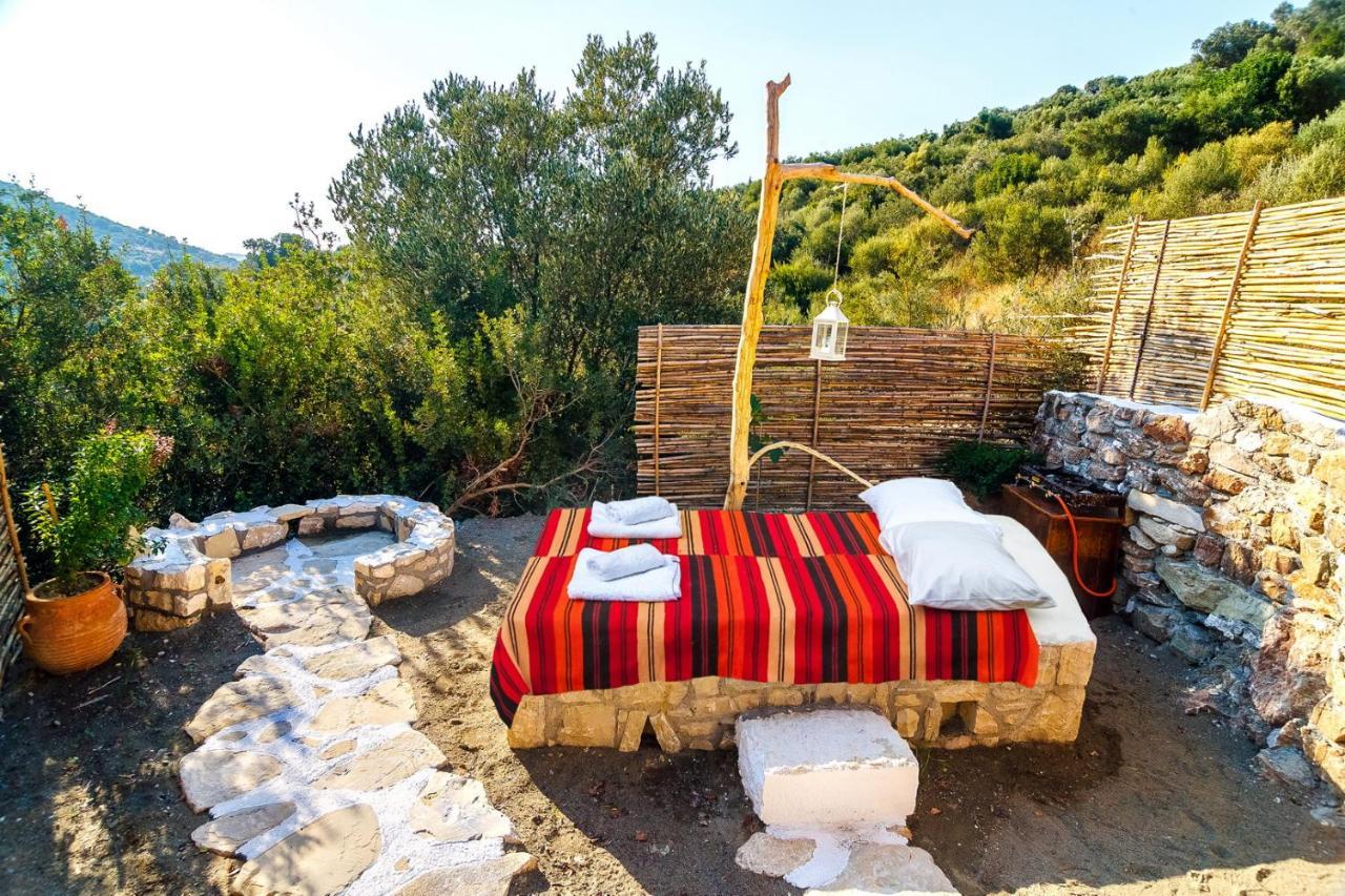 Kamihis Farm House Experience Zaros Exterior photo